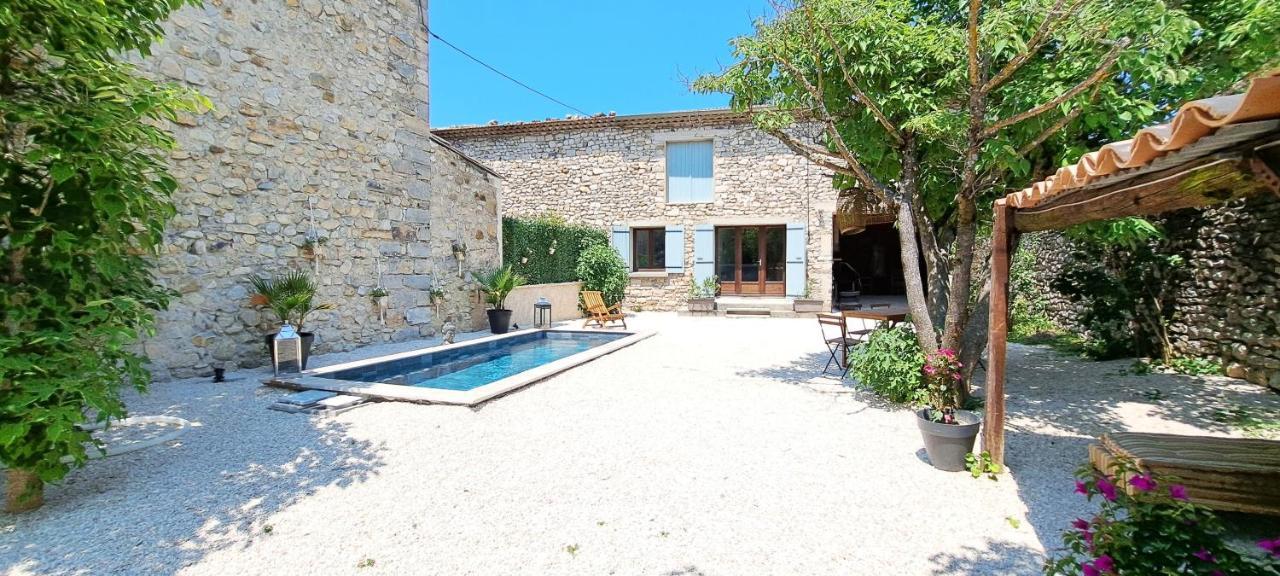 Le mazet Sainte-Jalle, jardin barbecue Extérieur photo